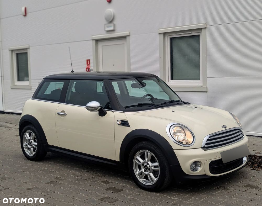 MINI ONE D - 3
