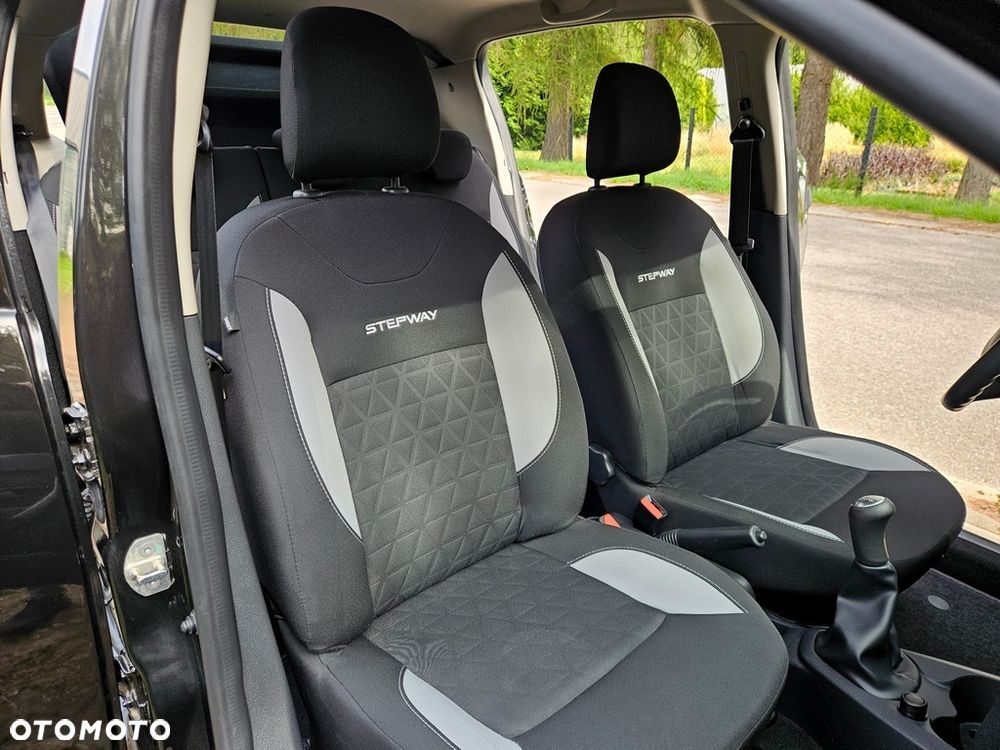 Dacia Sandero Stepway 1.5 dCi - 12