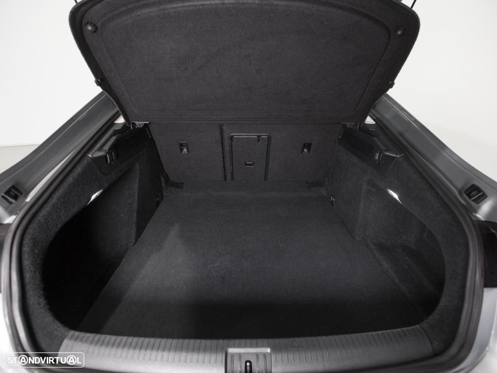 VW Arteon 2.0 TDI Elegance DSG - 12