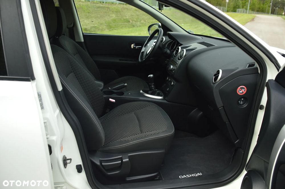 Nissan Qashqai 2.0 tekna - 21
