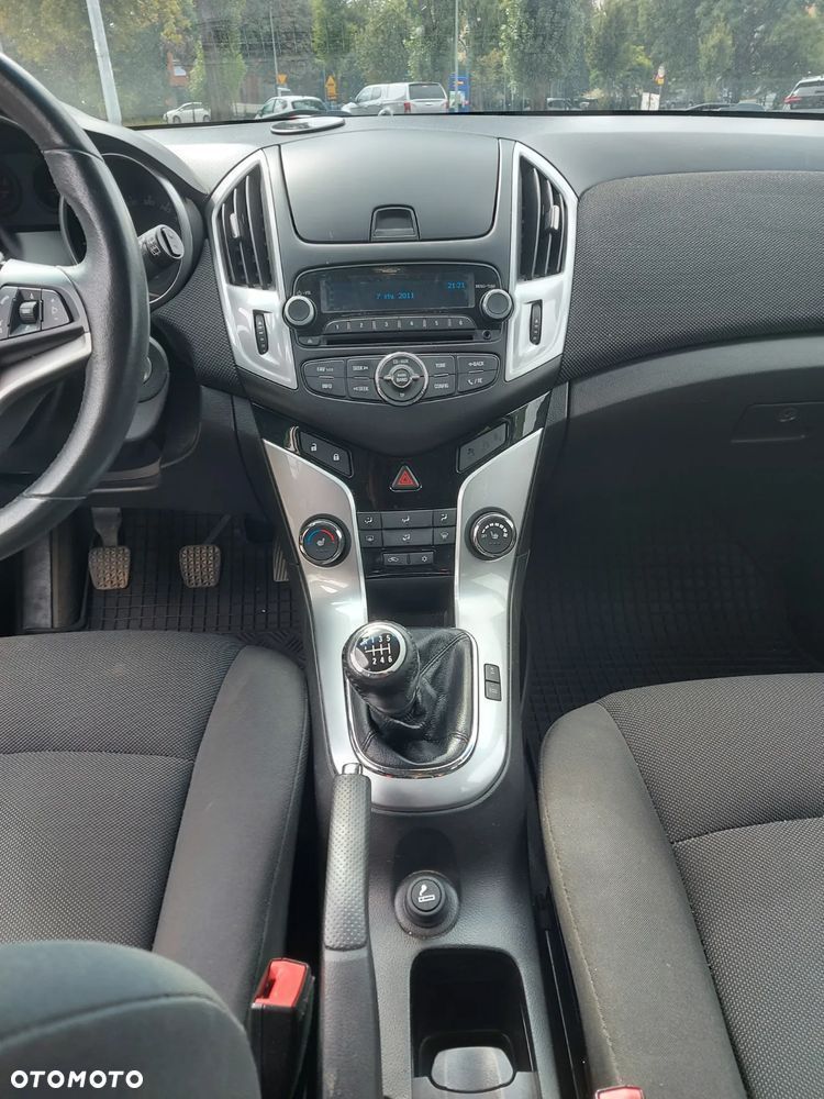 Chevrolet Cruze 1.7 D LT+ - 7