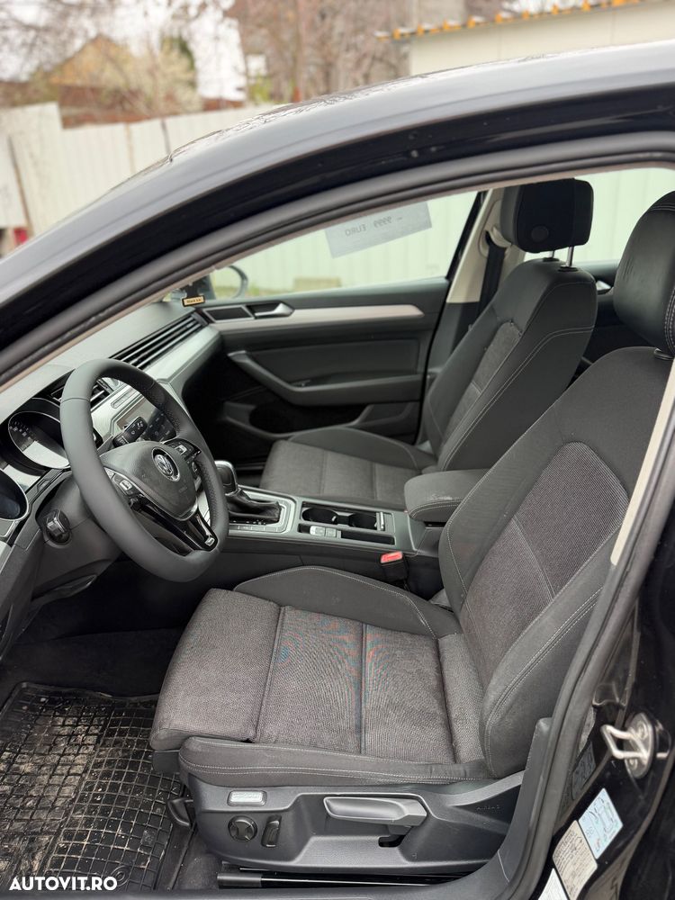 Volkswagen Passat - 9