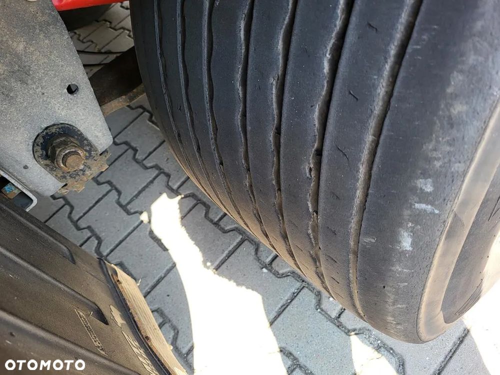 Schmitz Cargobull SCB S3T - 10