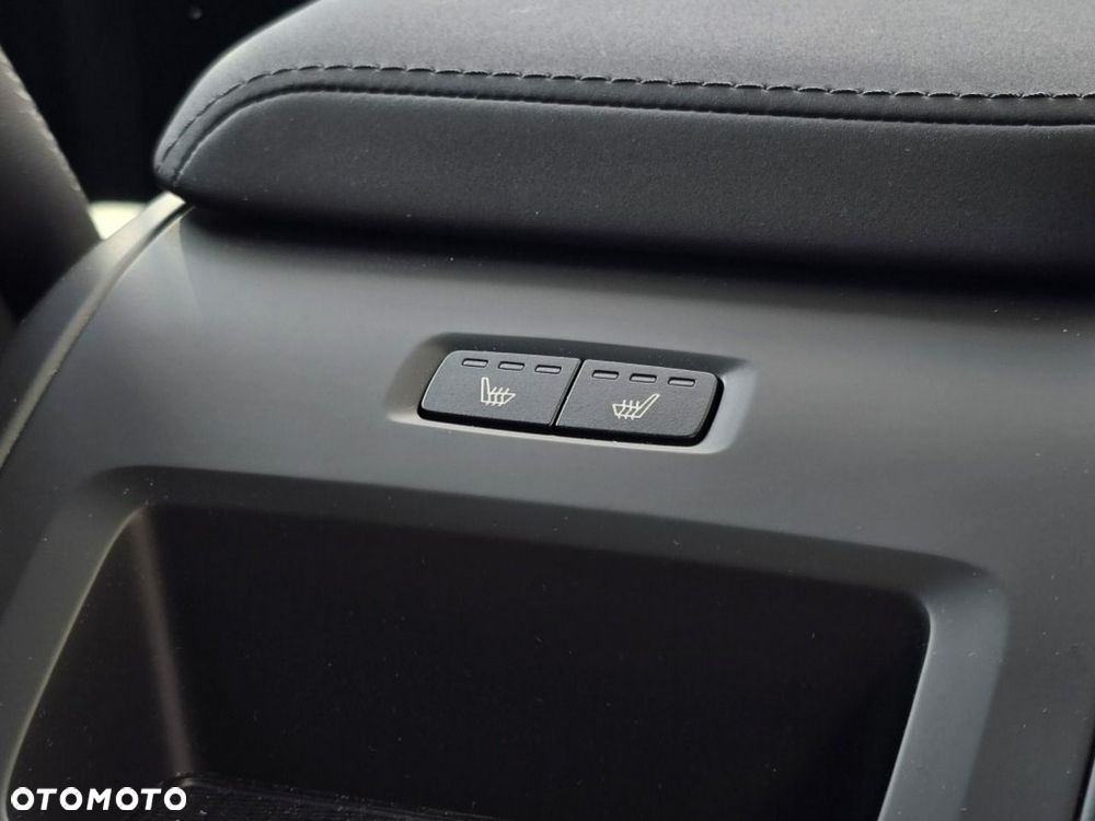 Volvo XC 60 T8 Plug-In Hybrid AWD Ultra Dark - 15