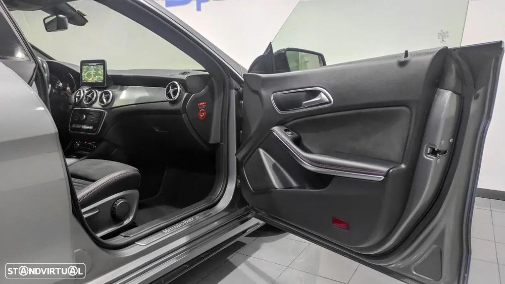 Mercedes-Benz CLA 200 - 22