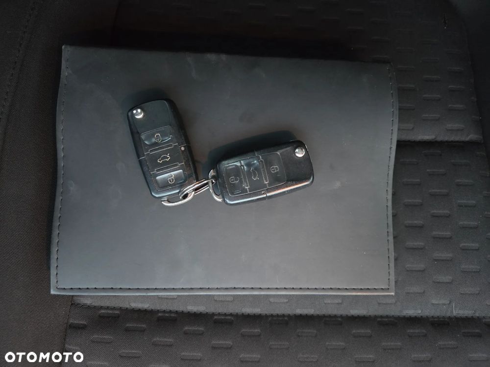 Volkswagen Tiguan 2.0 TDI DPF 4Motion Track & Field - 32
