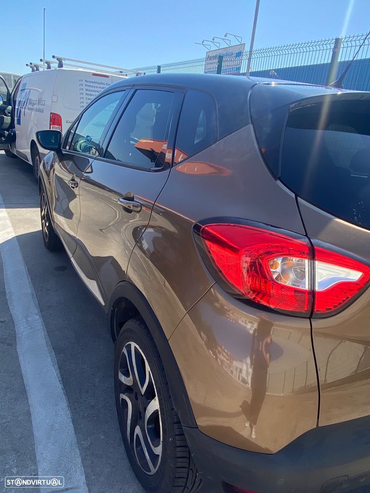 Renault Captur 1.5 dCi Exclusive - 5