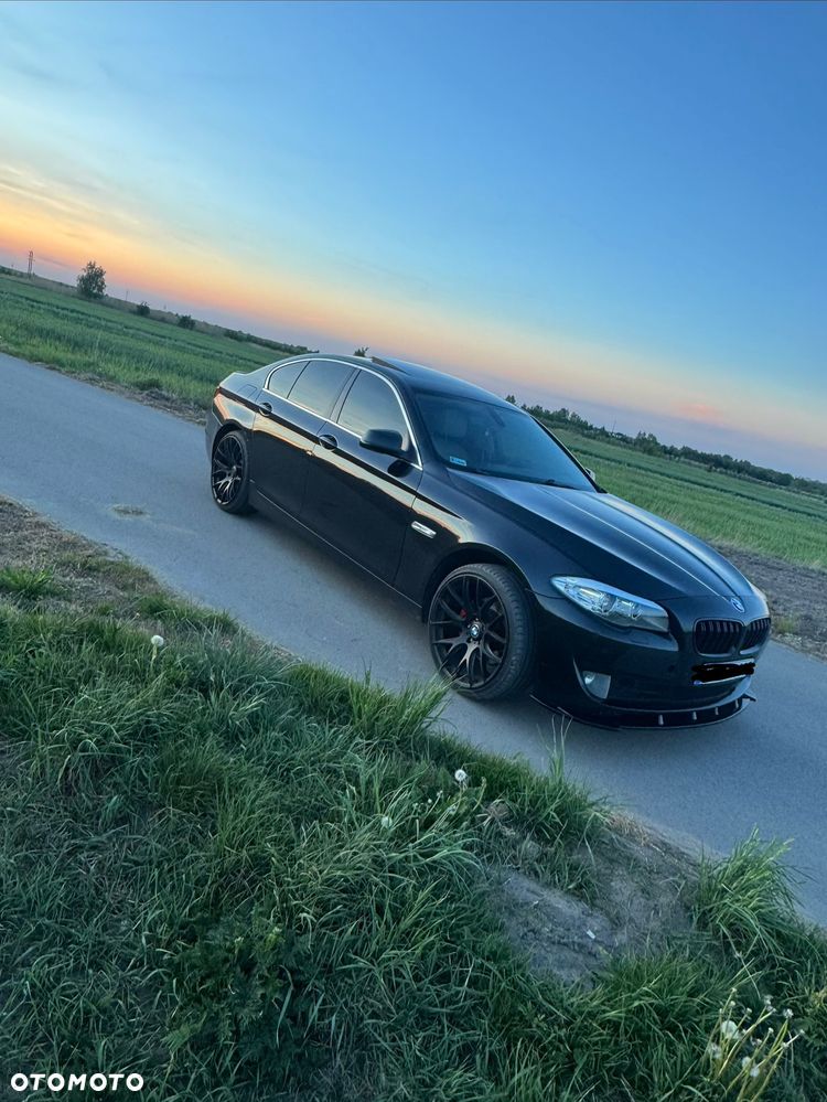 BMW Seria 5 520d - 3