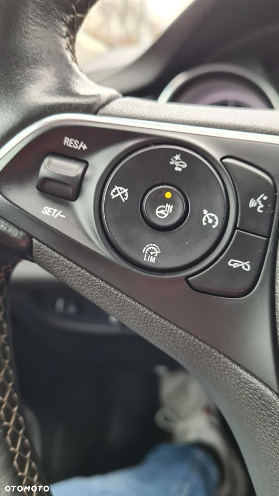 Opel Insignia - 6