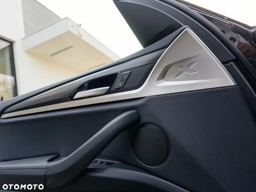 BMW X3 xDrive20i - 9