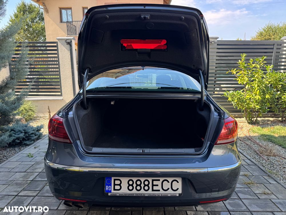 Volkswagen Passat CC - 6