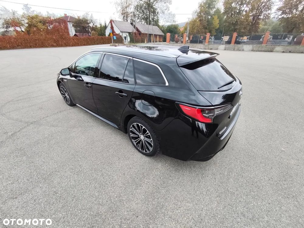 Toyota Corolla 2.0 Hybrid Selection - 22
