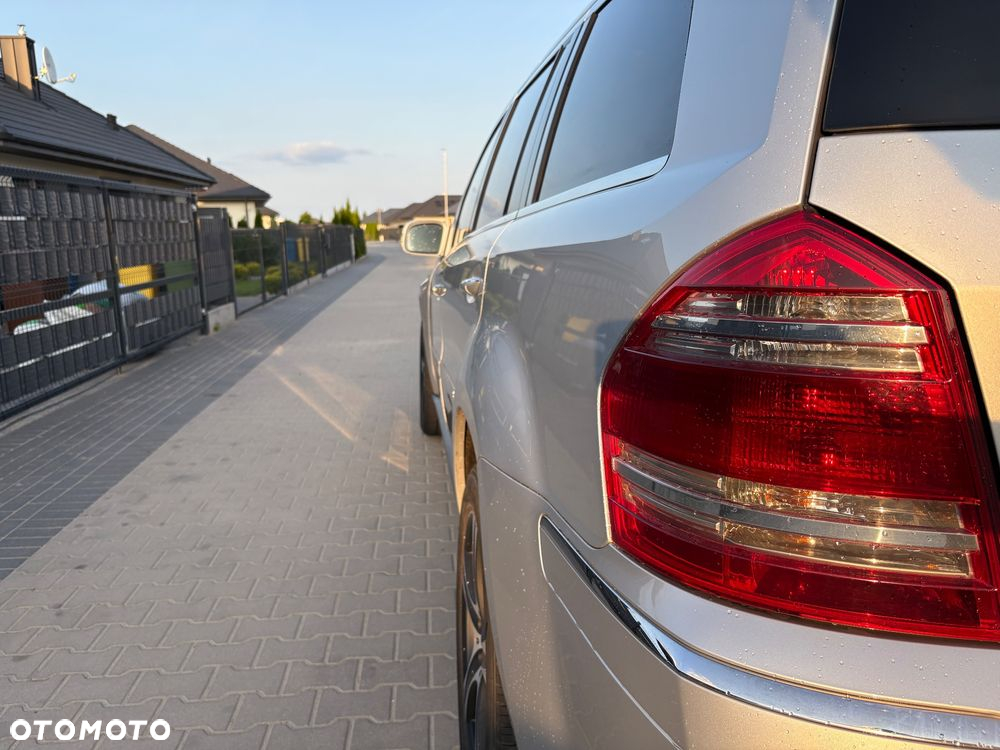 Mercedes-Benz GL 320 CDI - 15