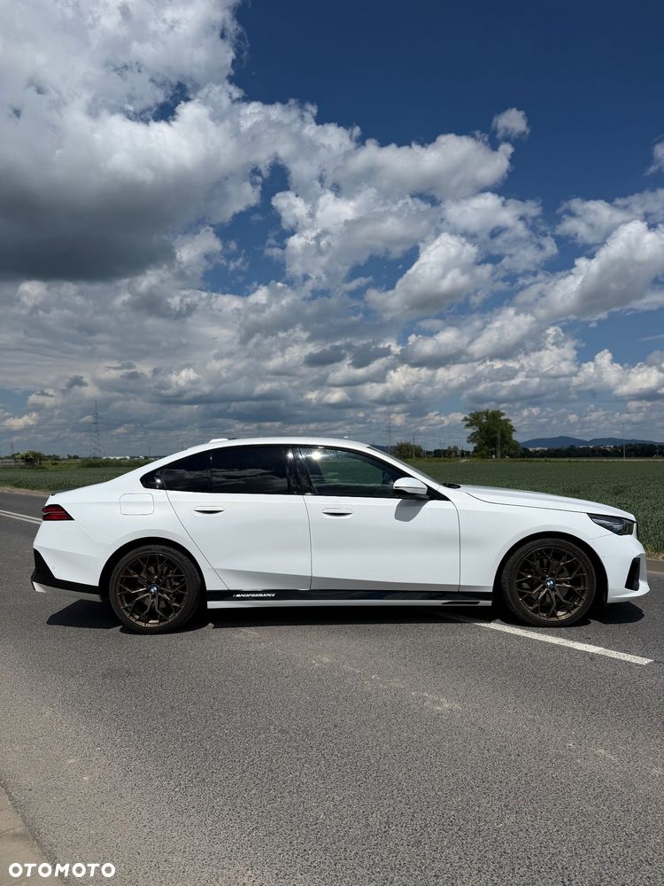 BMW Seria 5 520d mHEV M Sport - 5