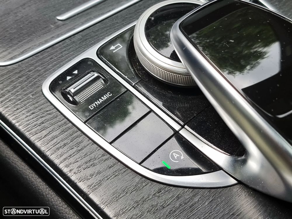 Mercedes-Benz C 220 d 9G-TRONIC AMG Line - 32