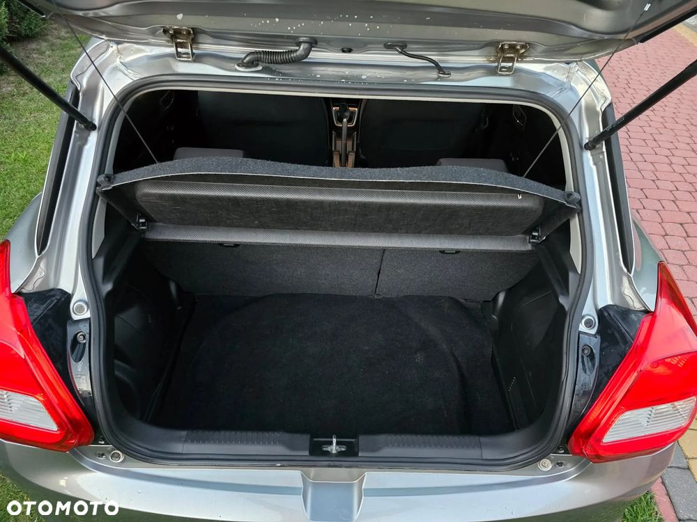 Suzuki Swift 1.2 Premium - 9