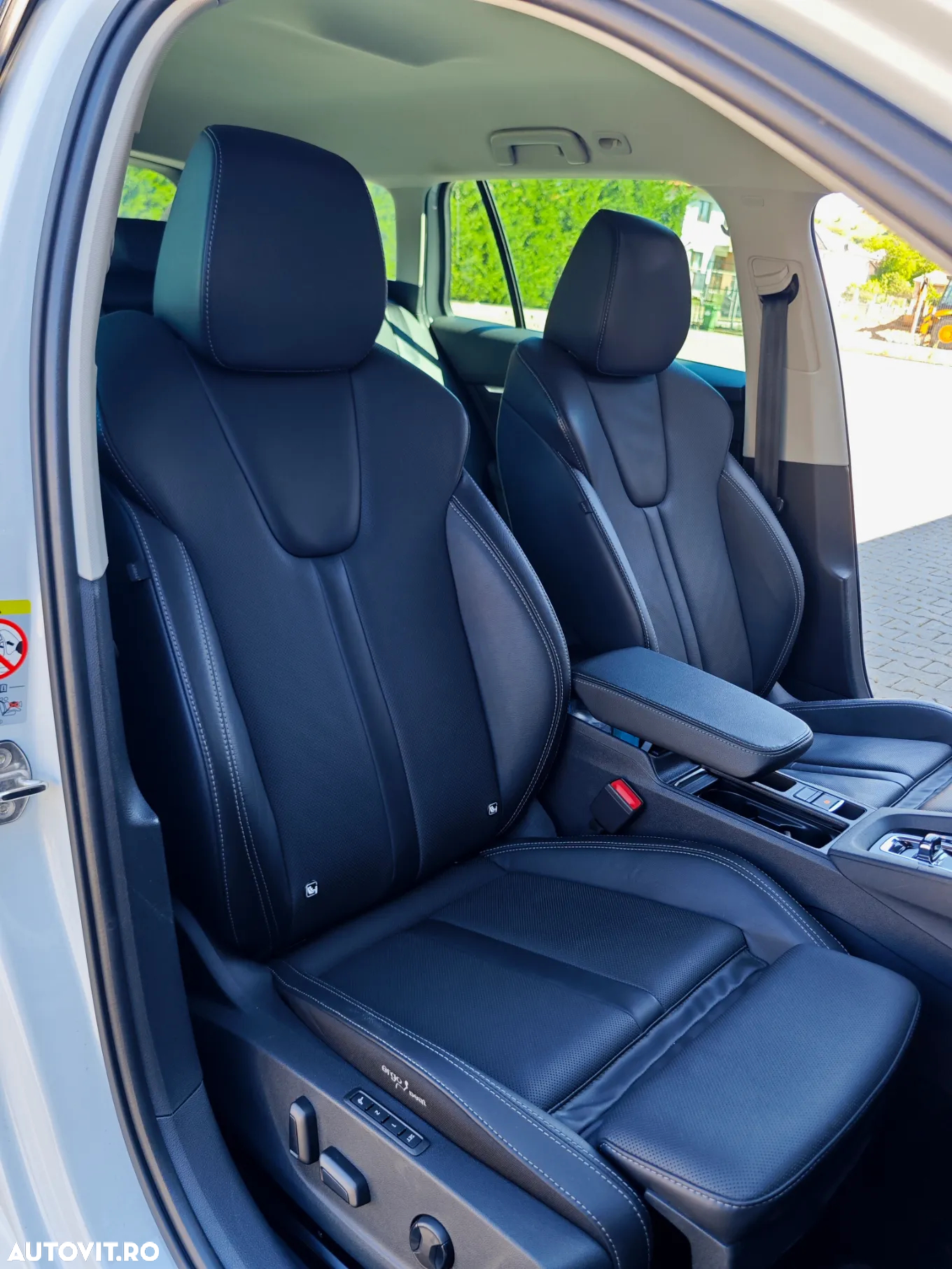 Skoda Octavia Combi 2.0 TDI DSG Style - 6