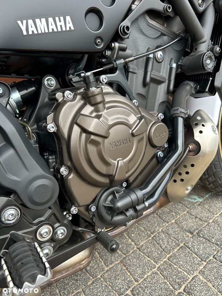 Yamaha XSR - 21
