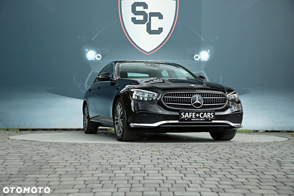 Mercedes-Benz Klasa E 220 d 4-Matic Avantgarde - 11