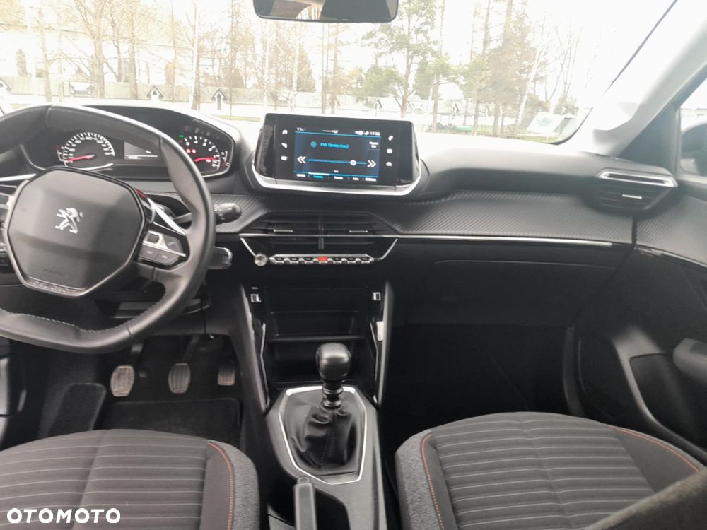 Peugeot 208 1.5 BlueHDi Allure S&S - 32