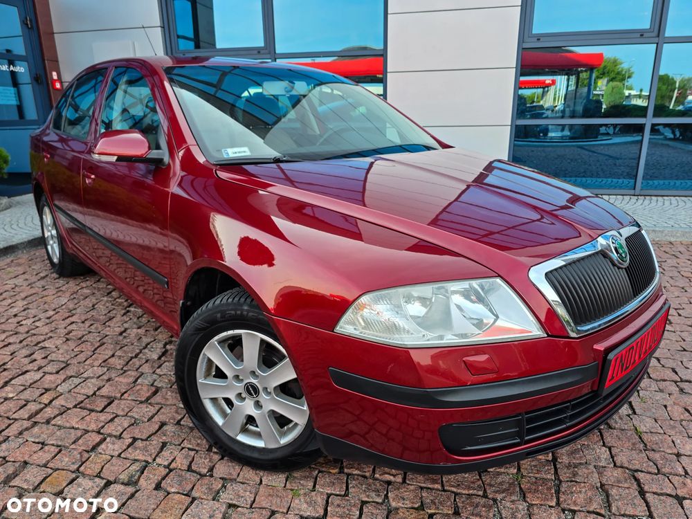 Skoda Octavia 1.6 Ambiente - 21