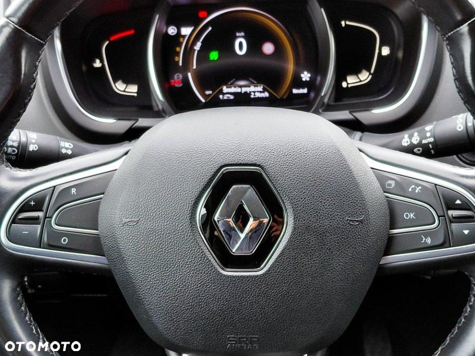 Renault Grand Scenic - 18