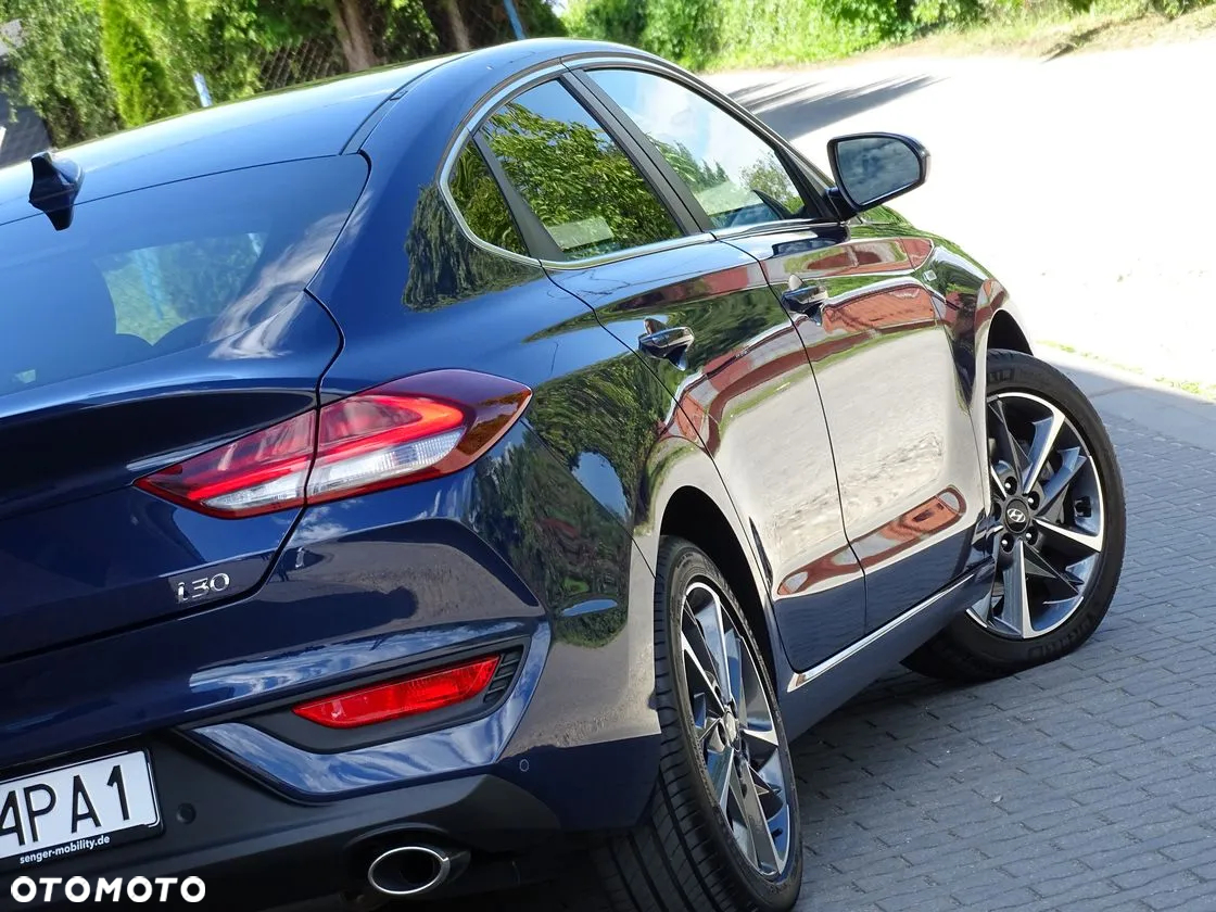 Hyundai i30 1.5 T-GDI 48V-Hybrid EDITION 30 - 17