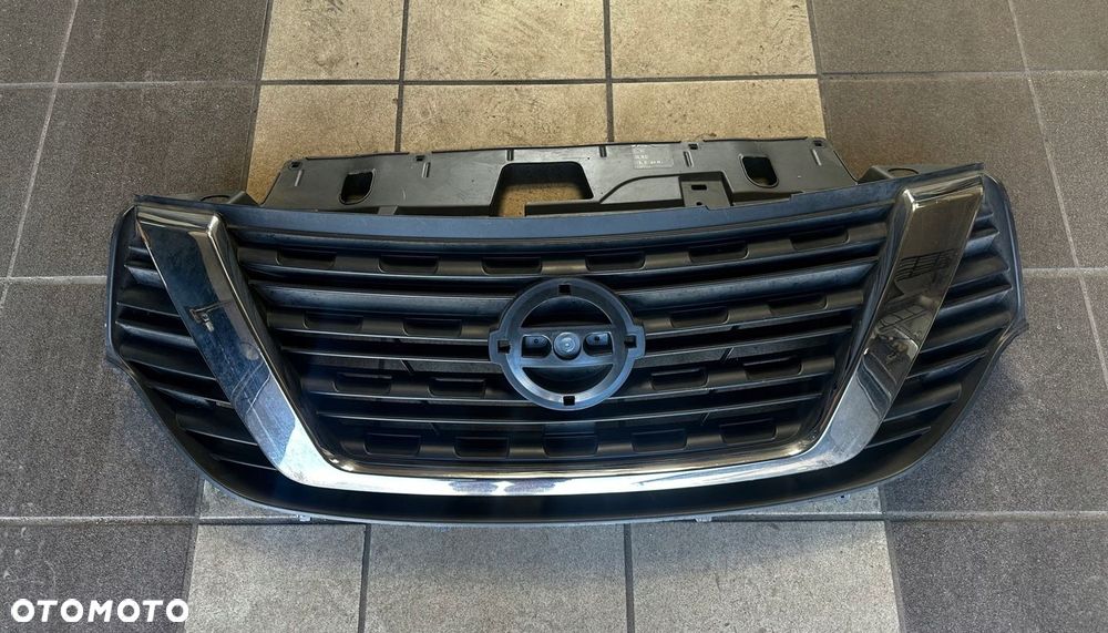 NISSAN NV300 NV 300 GRILL ATRAPA ZDERZAKA 623109057R - 2