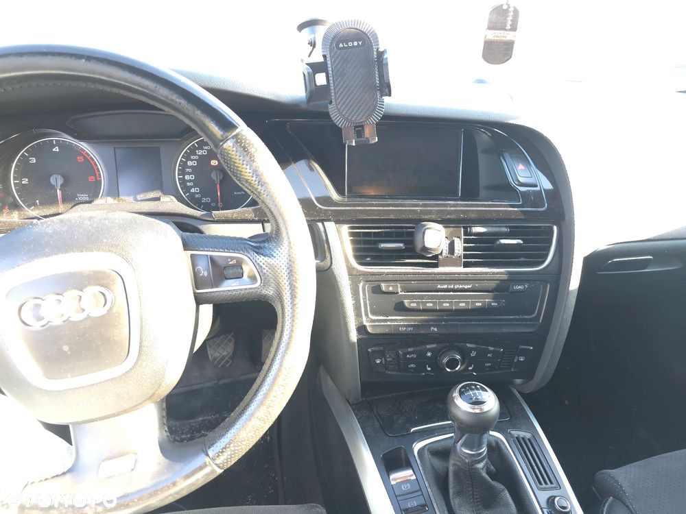 Audi A4 Avant - 9