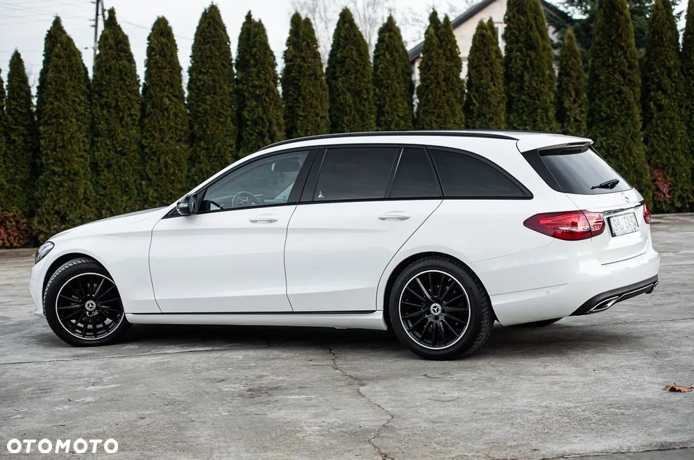 Mercedes-Benz Klasa C 180 9G-TRONIC AMG Line - 10