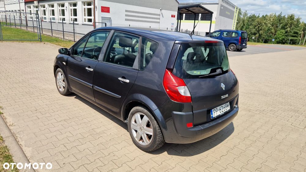 Renault Scenic 1.6 16V Pack Expression - 9