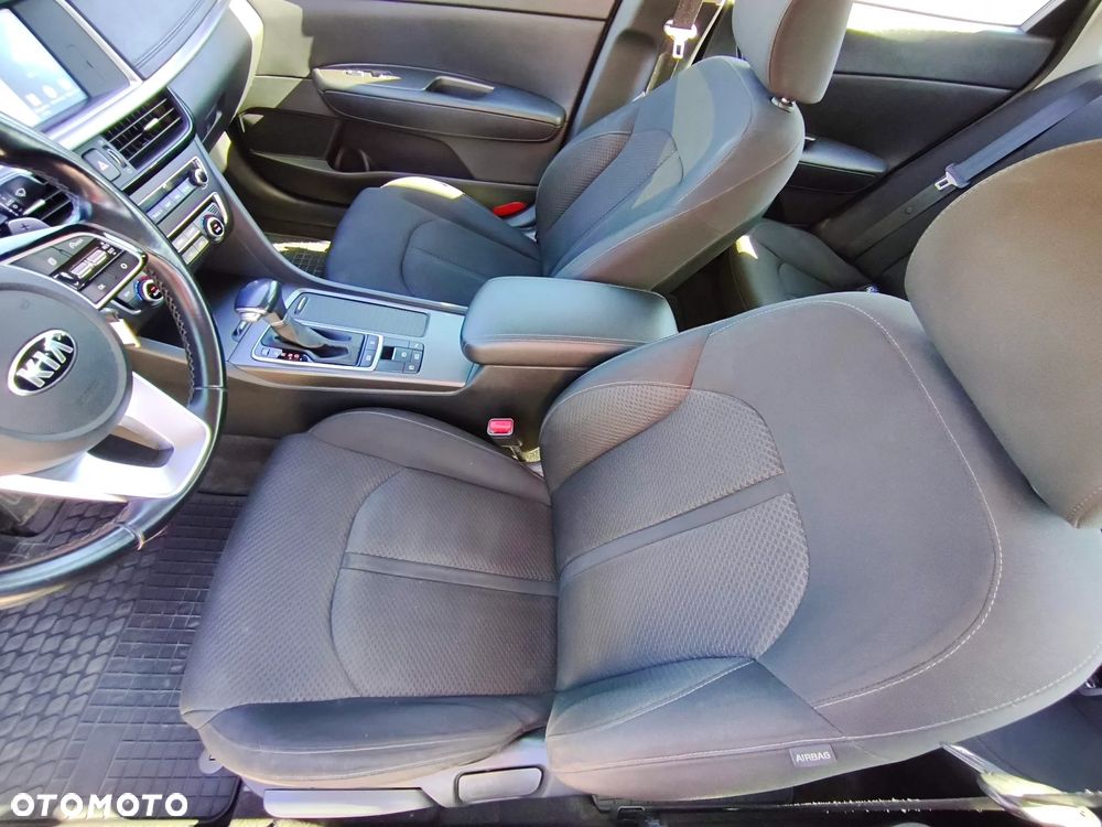 Kia Optima 1.6 T-GDI M DCT - 10