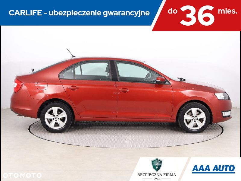 Skoda RAPID - 7