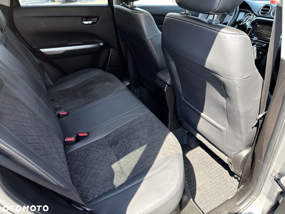 Suzuki Vitara 1.4 Boosterjet Hybrid Comfort+ - 21