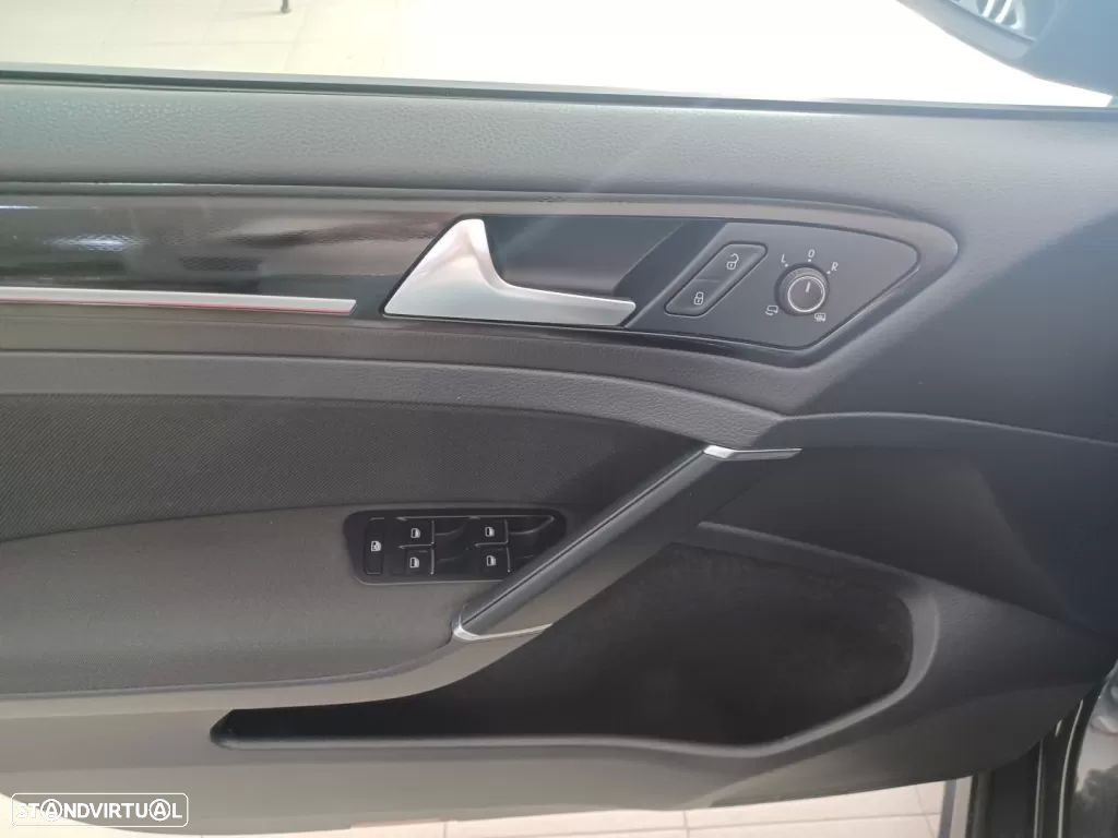 VW Golf 2.0 TSi GTi - 19
