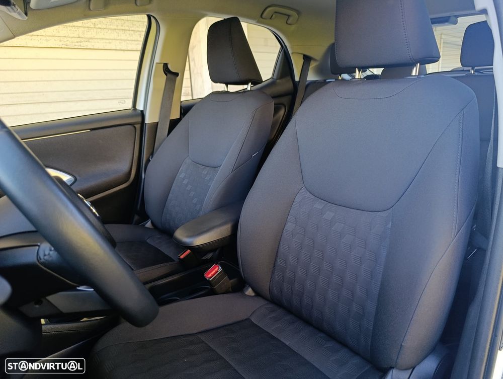 Toyota Yaris 1.5 HDF Comfort Plus - 14