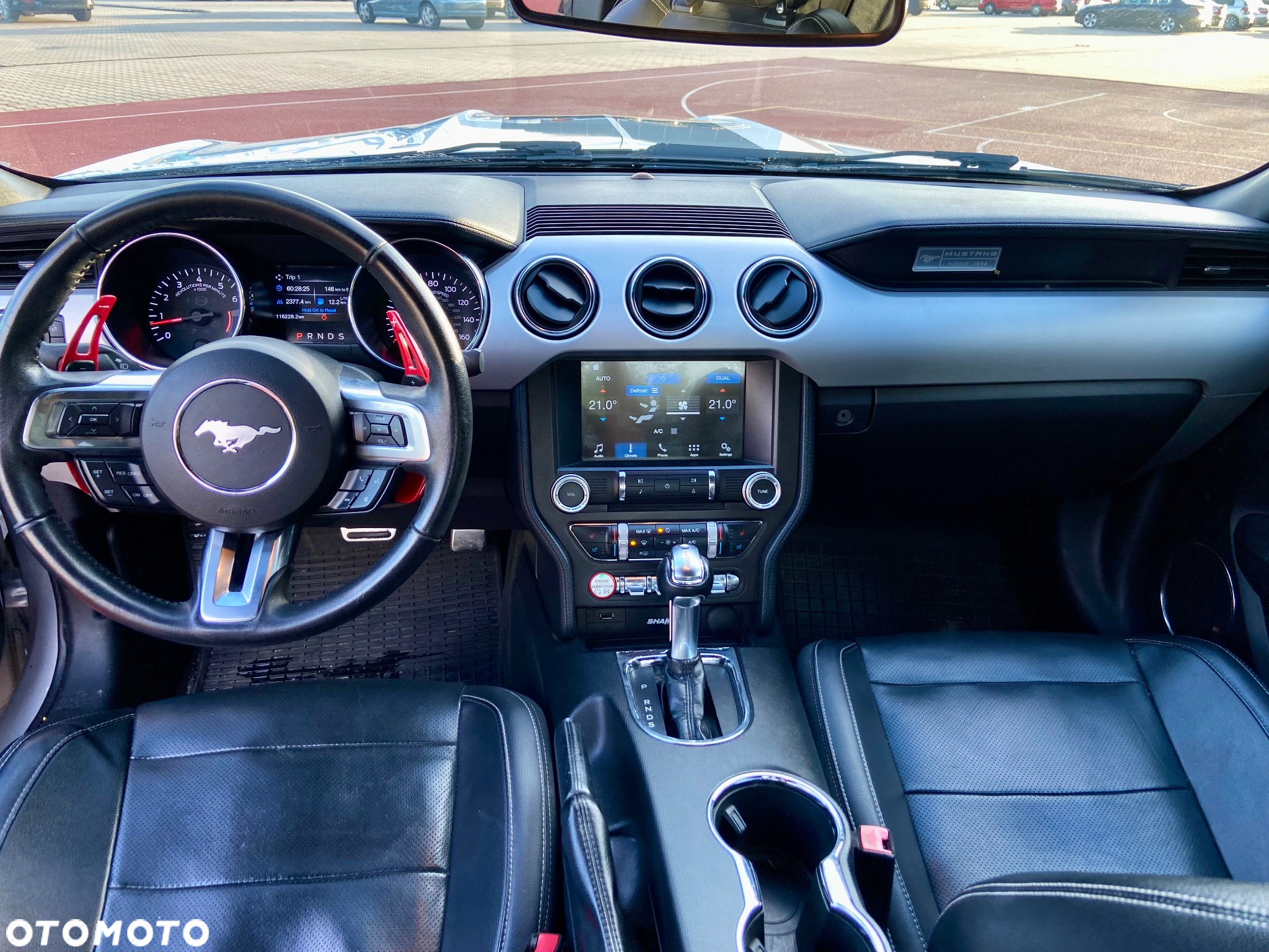 Ford Mustang 5.0 V8 GT - 6