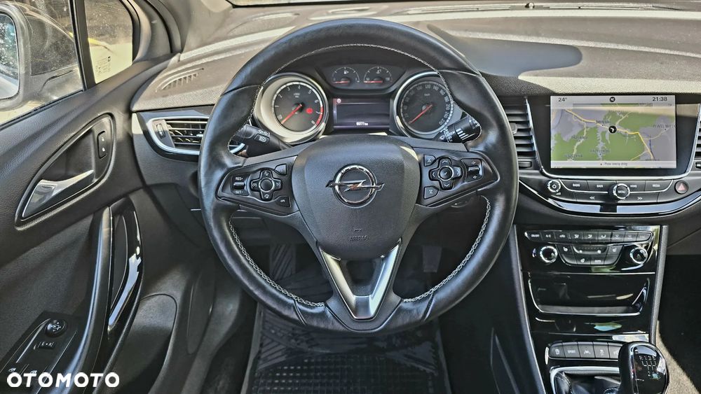 Opel Astra 1.6 Turbo Start/Stop Dynamic - 28