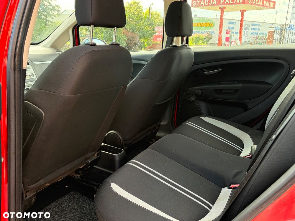 Fiat Grande Punto - 15