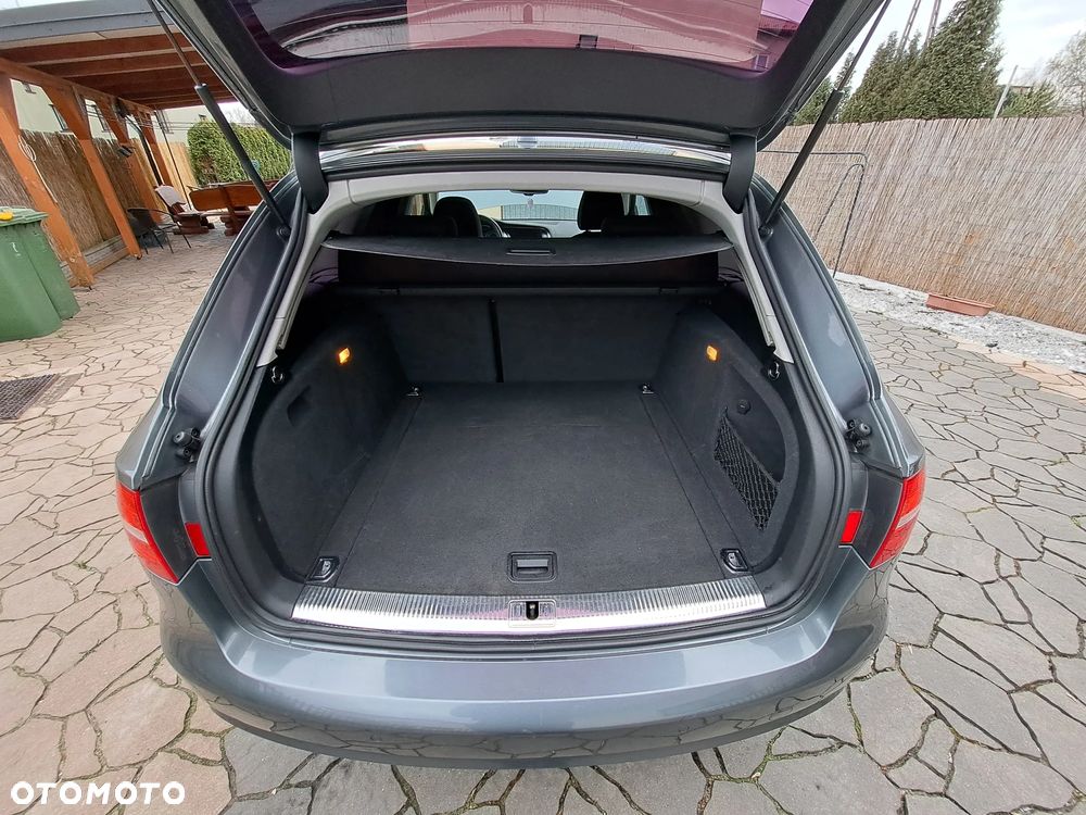 Audi A4 Avant - 23