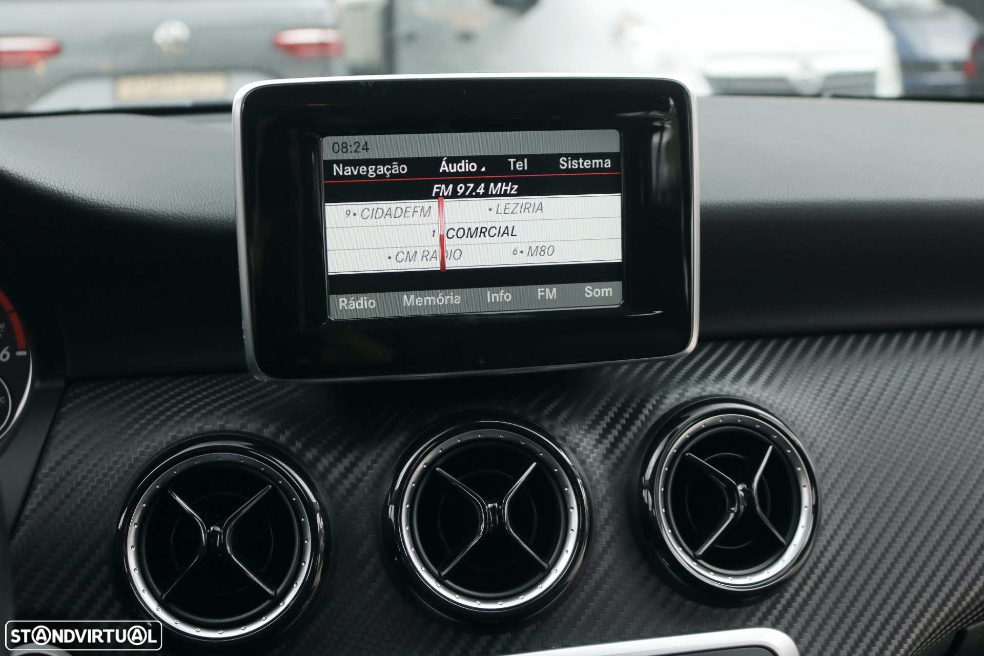 Mercedes-Benz GLA 180 (CDI) d Urban - 17