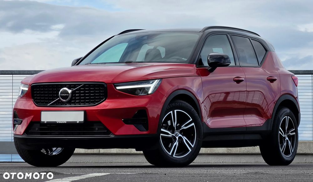 Volvo XC 40 T3 R-Design - 1