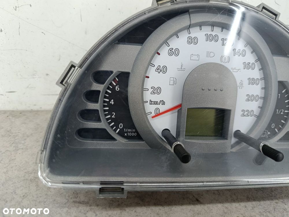 LICZNIK VW FOX 5Z0920827L A2NN7037J 1.2 6V - 2