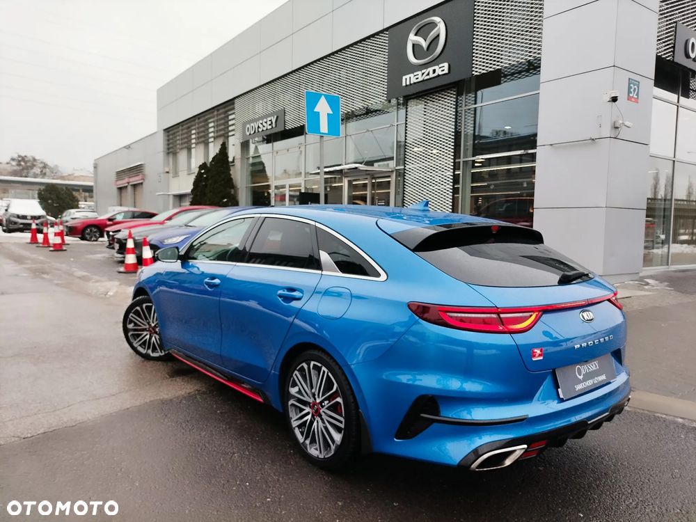 Kia ProCeed - 2