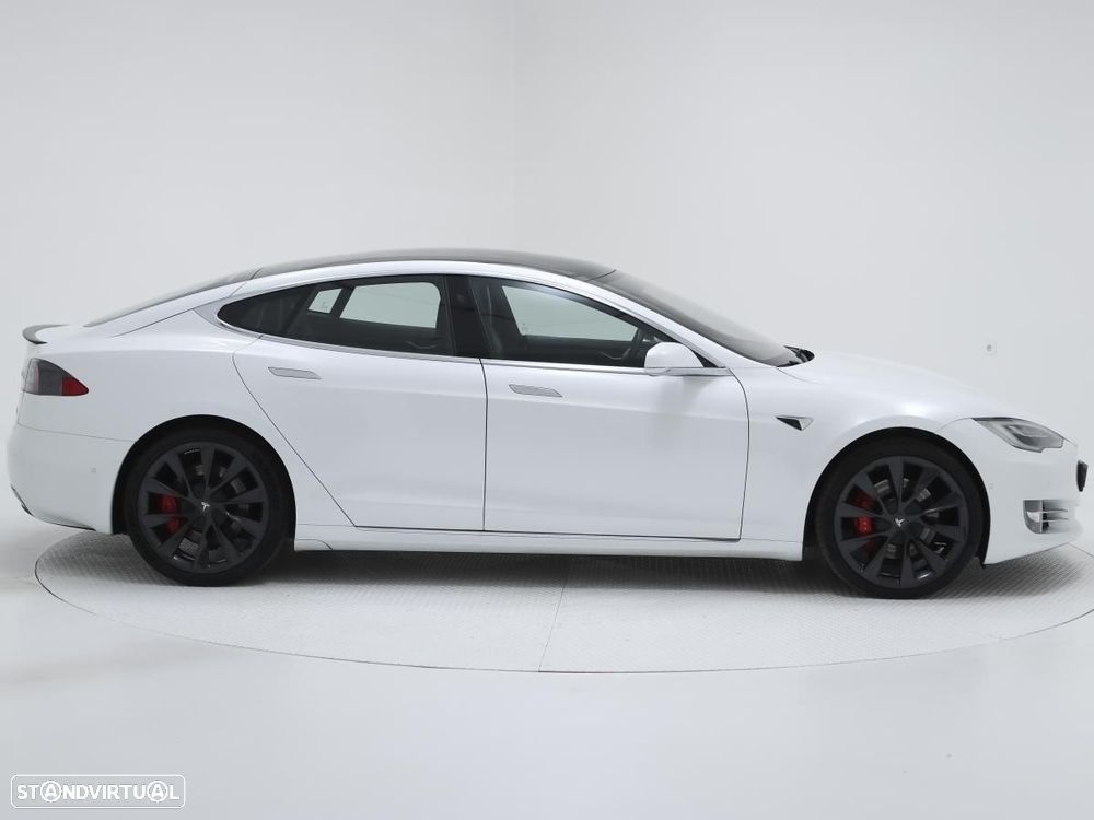 Tesla Model S Performance Ludicrous AWD - 2