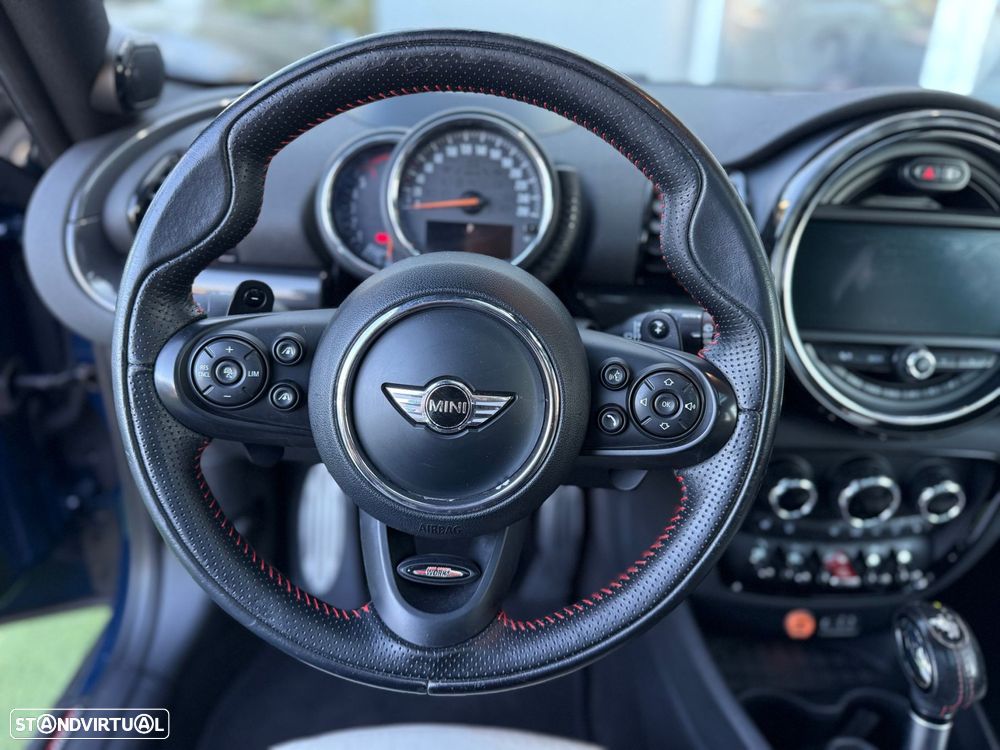 MINI Clubman Cooper SD ALL4 Auto Desportiva - 34