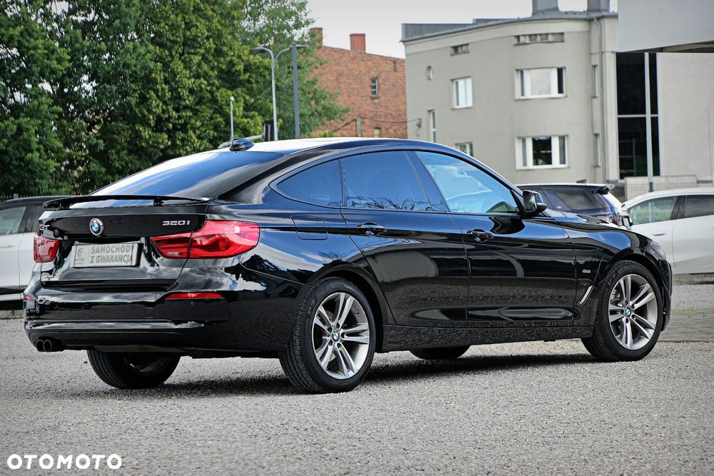 BMW 3GT 320i xDrive Sport Line sport - 11