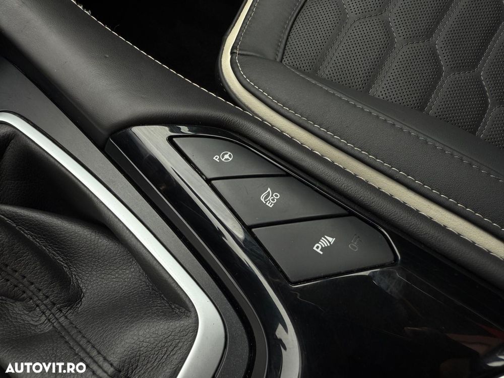 Ford Mondeo 2.0 Ti-VCT Hybrid VIGNALE - 10