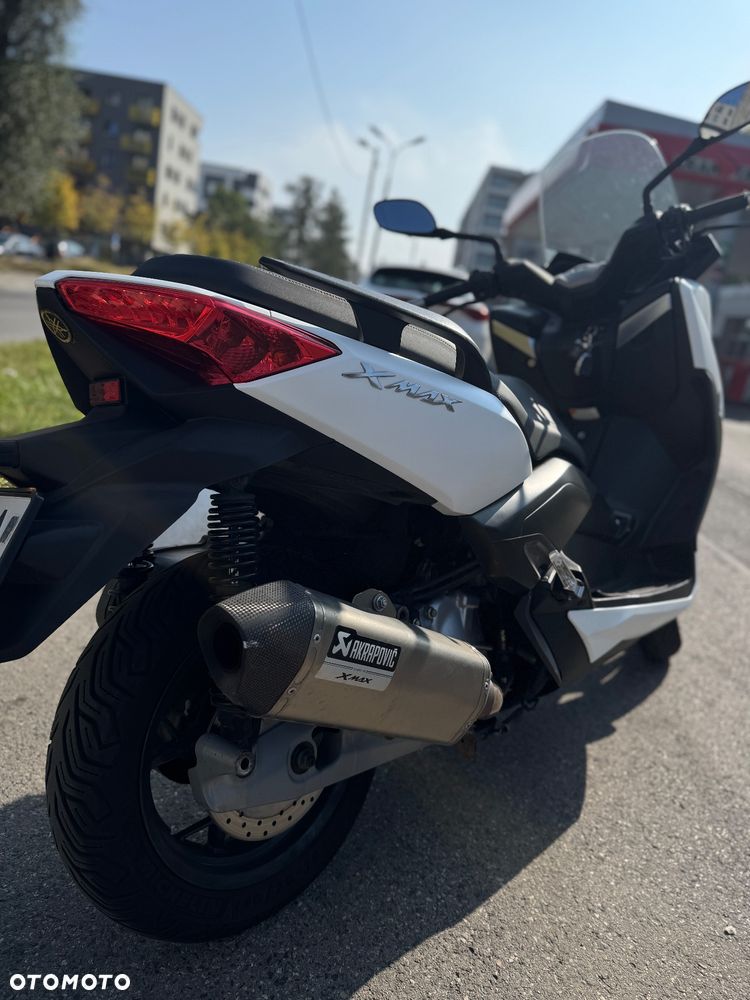 Yamaha X-max - 1