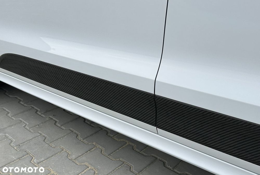 Porsche Macan Turbo PDK - 17